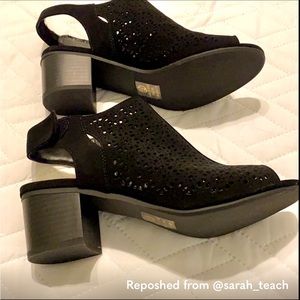 Black Cutout sling back bootie sz 7.5
